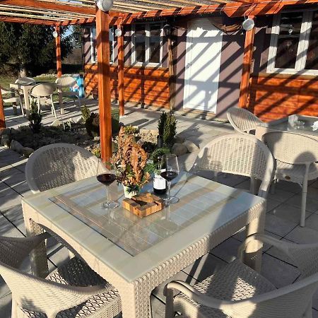 Holiday Home Rodjak Sa Sela Mionica Екстер'єр фото