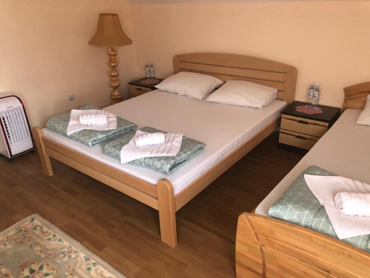 Holiday Home Rodjak Sa Sela Mionica Екстер'єр фото